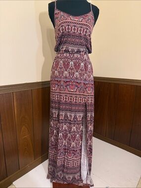 American Eagle Soft & Sexy Paisley Boho Maxi Dress XS Criss Cross Back Slit